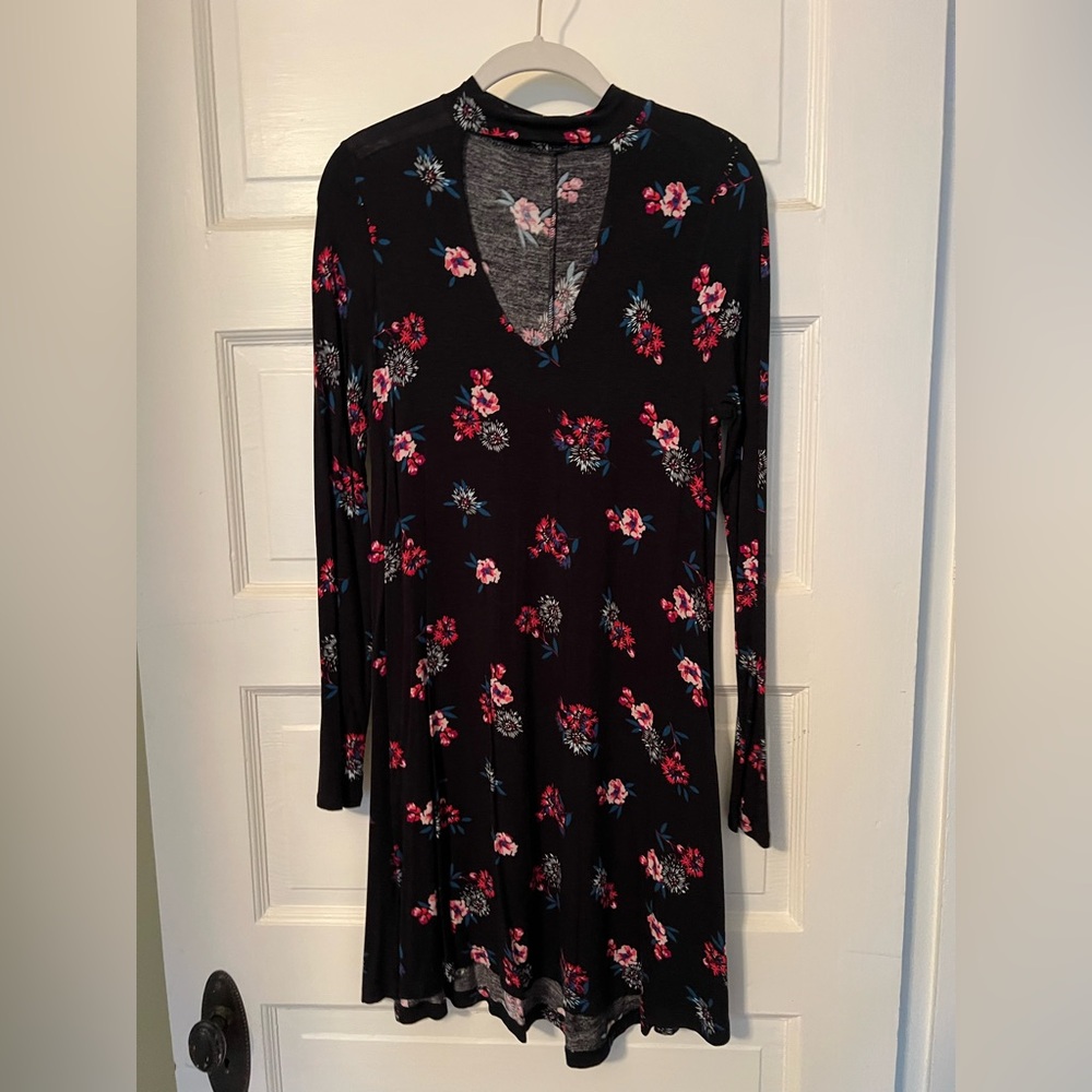 Express Black Floral Long Sleeve Dress
